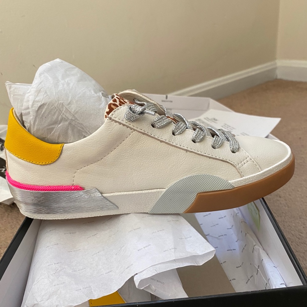 Dolce Vita Sneakers